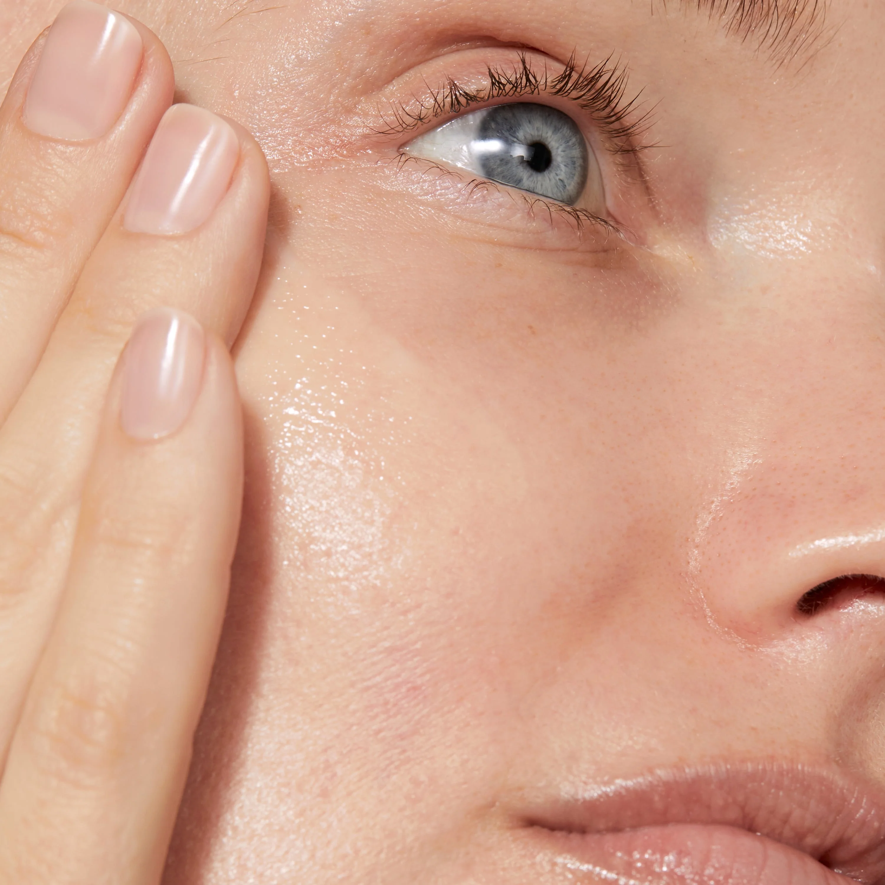 Radiant Complexion Duo - Image 5